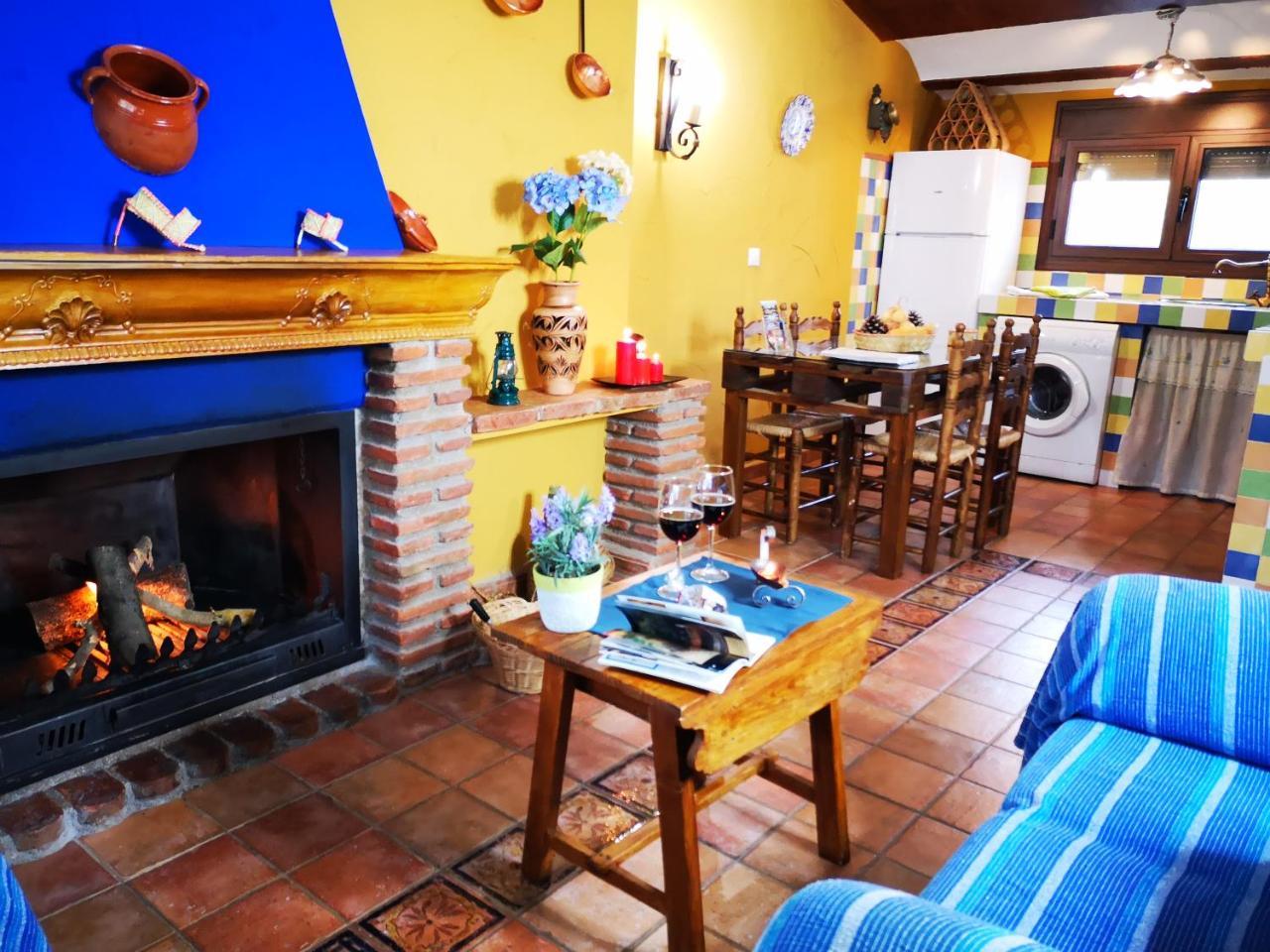 Apartamentos La Suerte Hinojares Extérieur photo